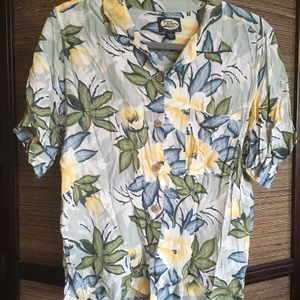 Tommy Bahama Button Shirt